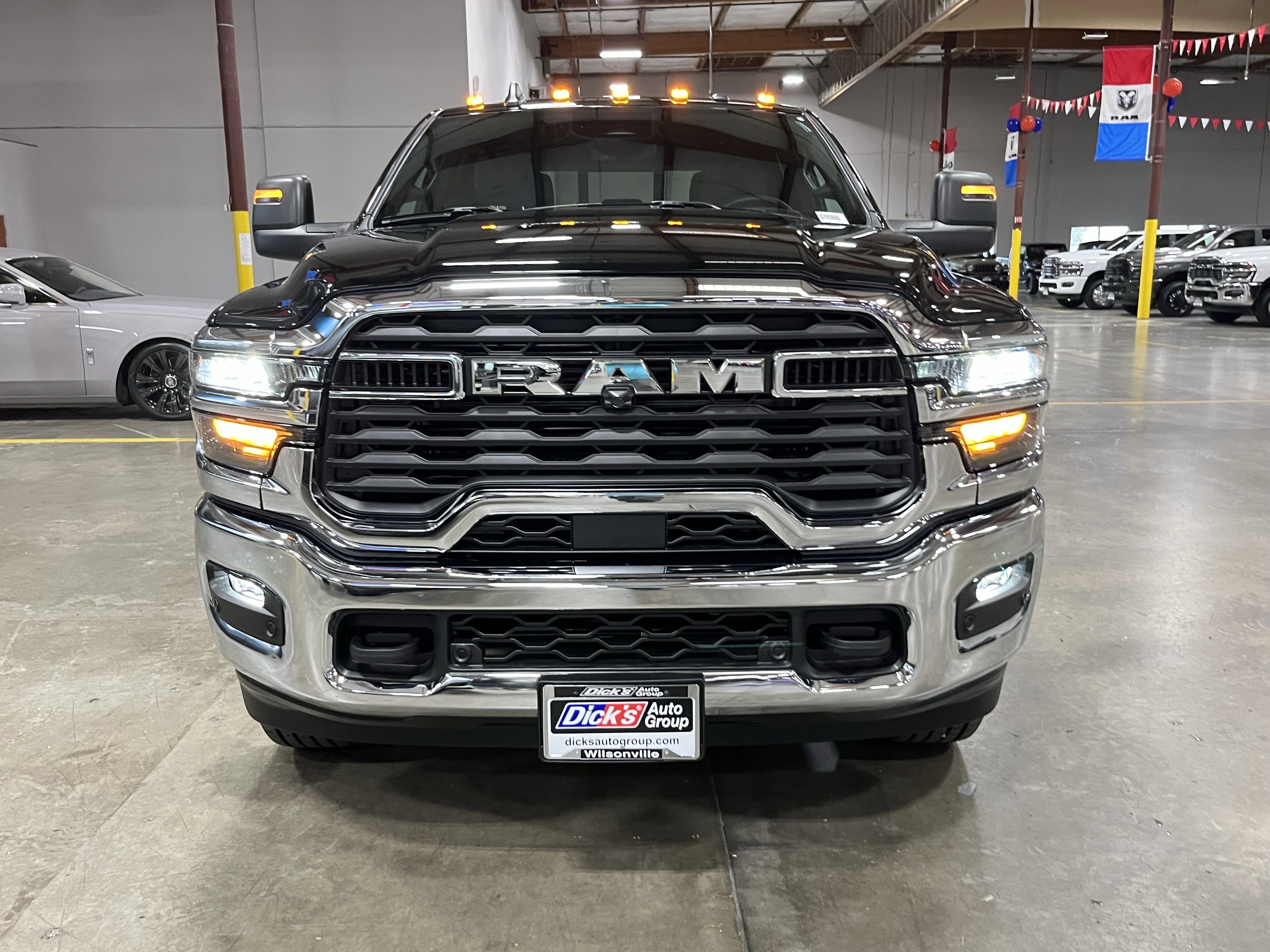 New 2026 RAM 2500 Tradesman AWD/4WD image 8