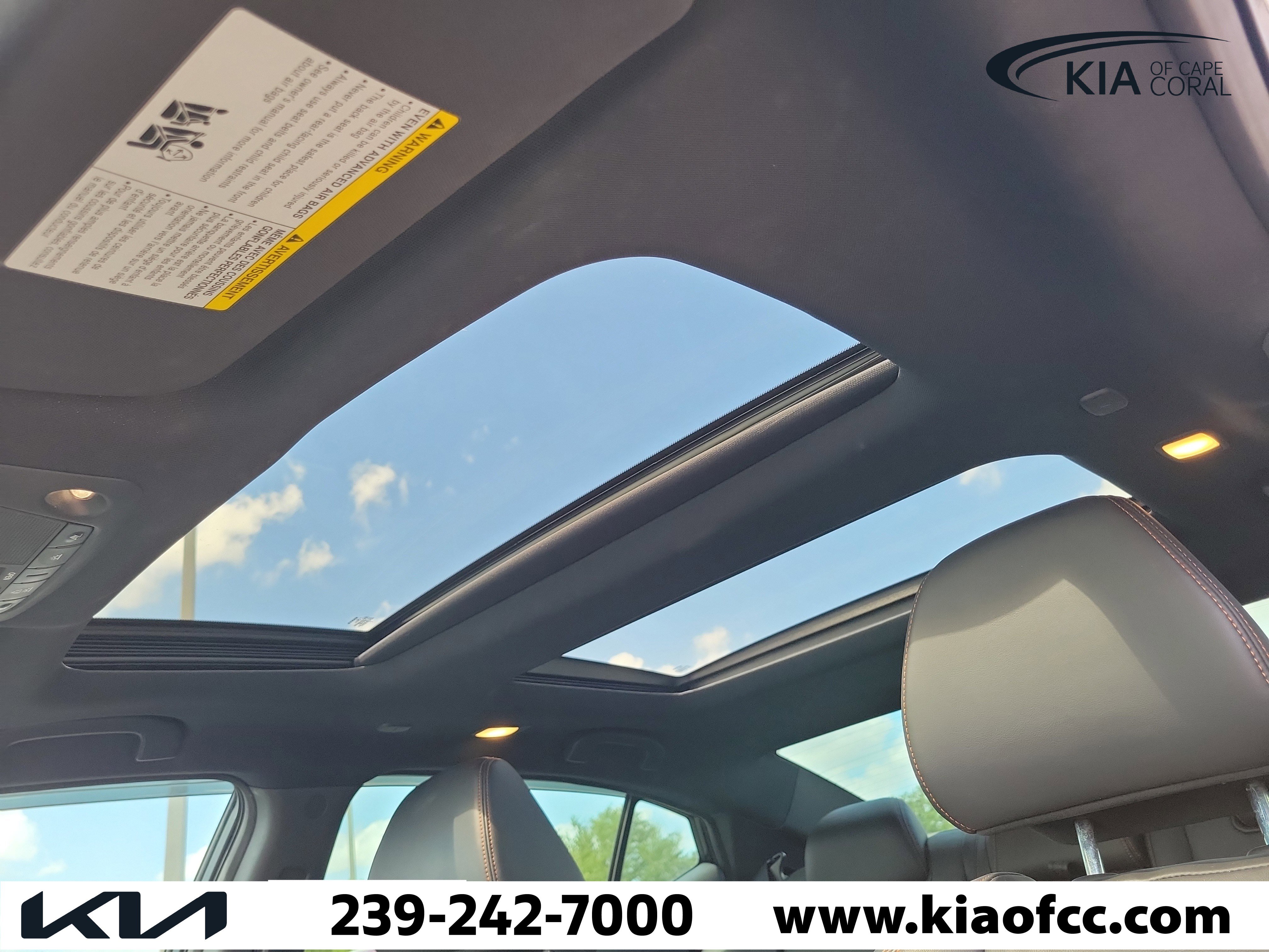 Used 2023 Nissan Maxima SR w/ Sport Mat Group image 20