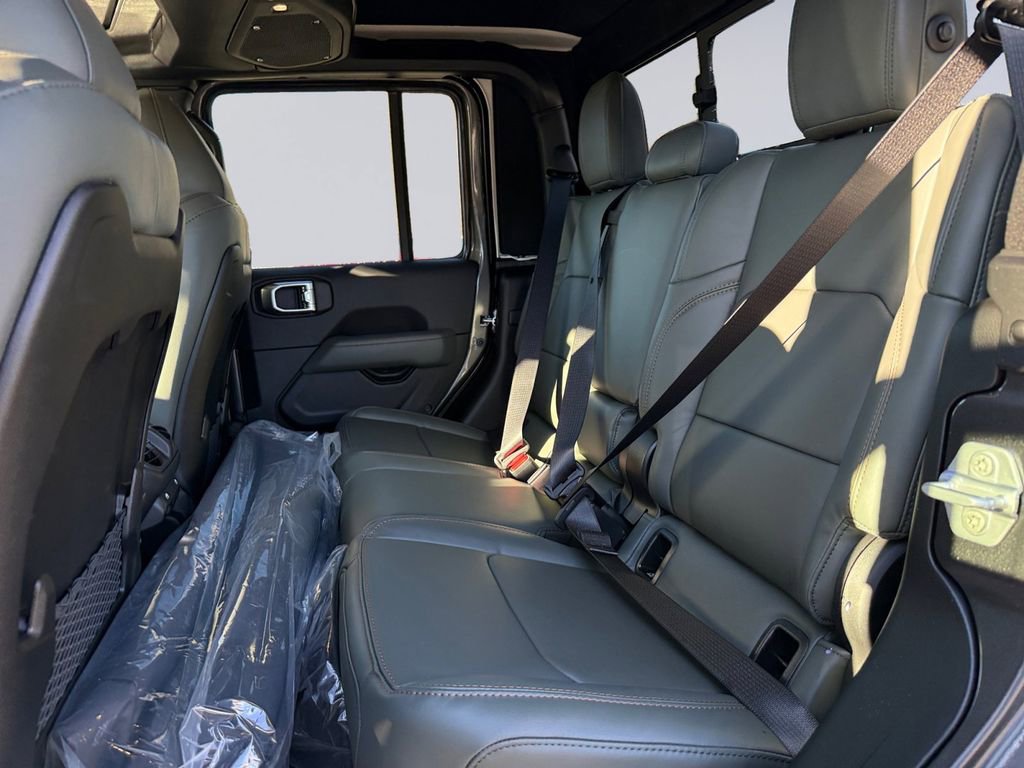 New 2026 Jeep Gladiator Mojave AWD/4WD image 16