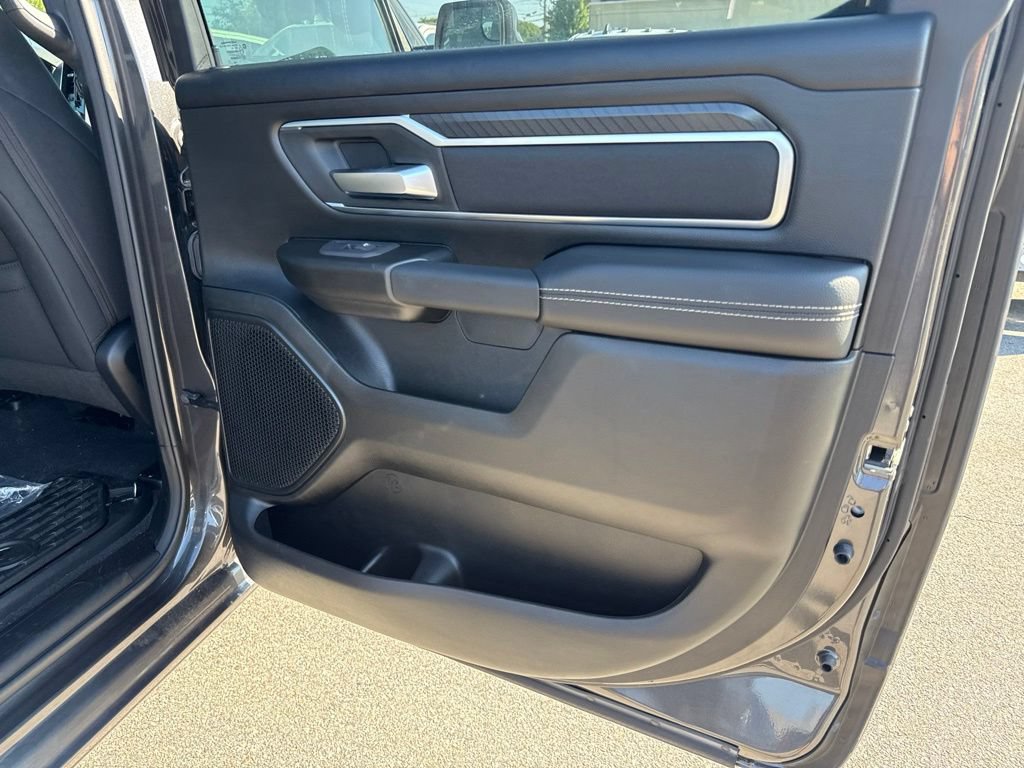 New 2026 RAM 1500 Big Horn AWD/4WD image 25