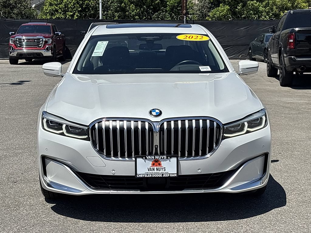 Used 2022 BMW 750i xDrive AWD/4WD image 6