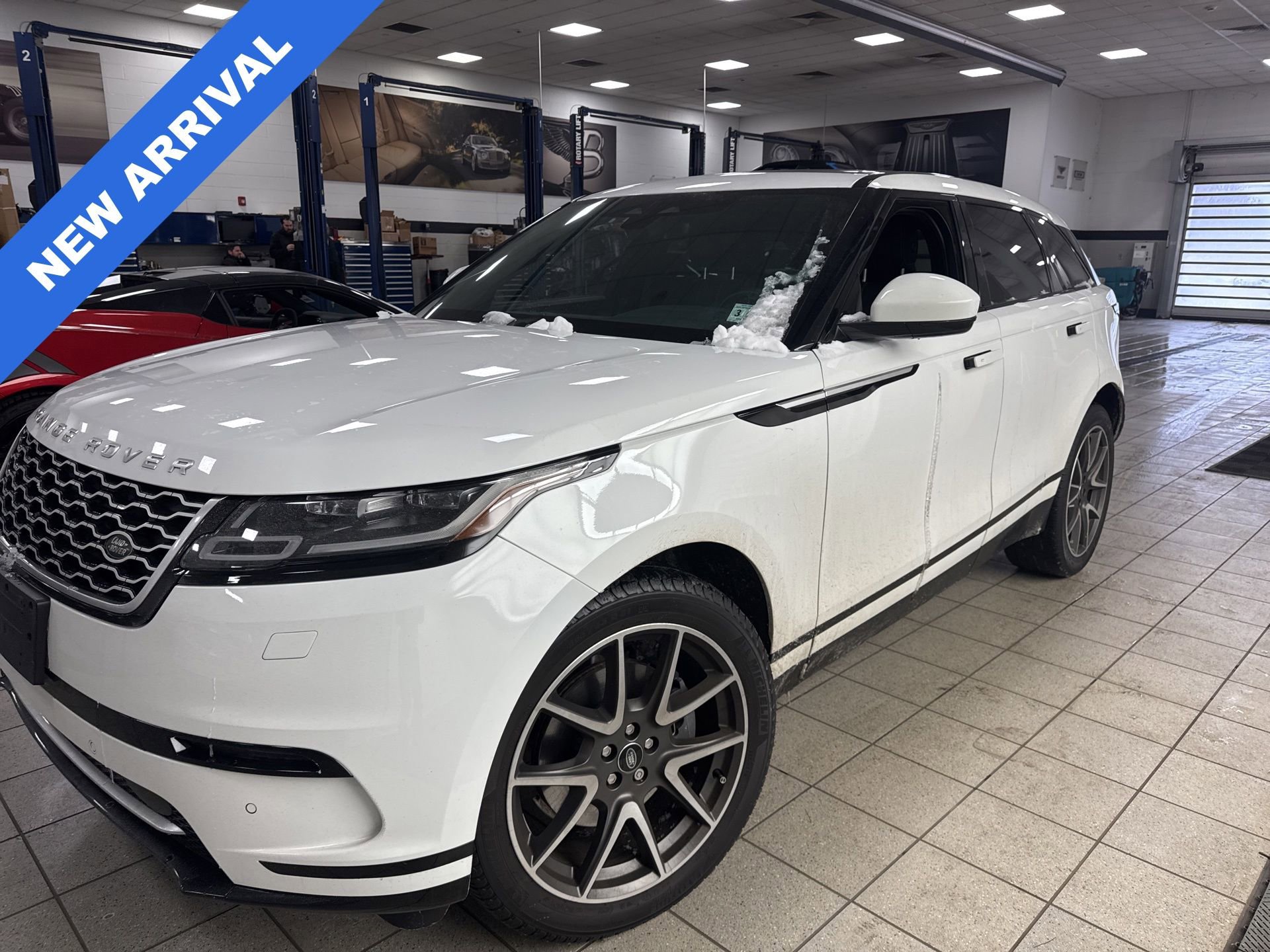 Used 2022 Land Rover Range Rover Velar S image 5