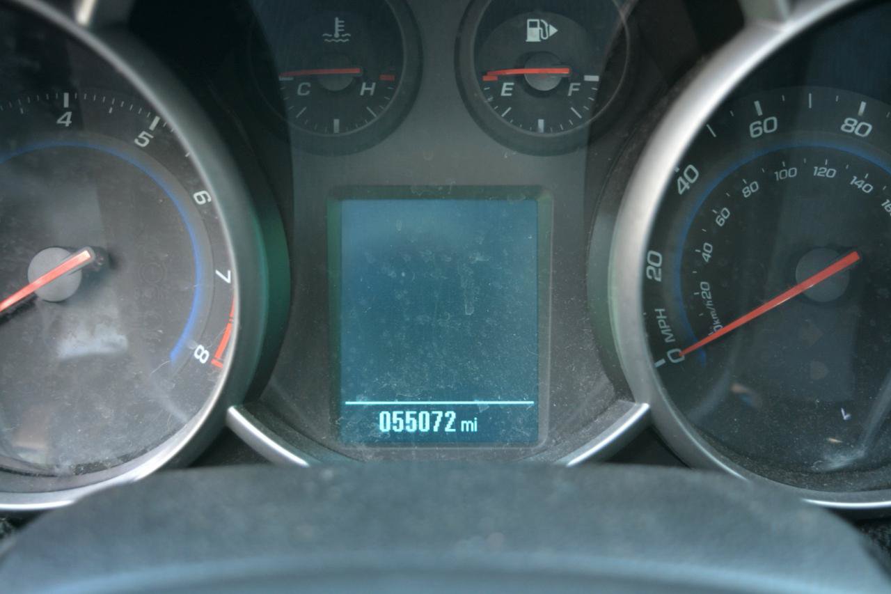 Used 2014 Chevrolet Cruze LT FWD image 19
