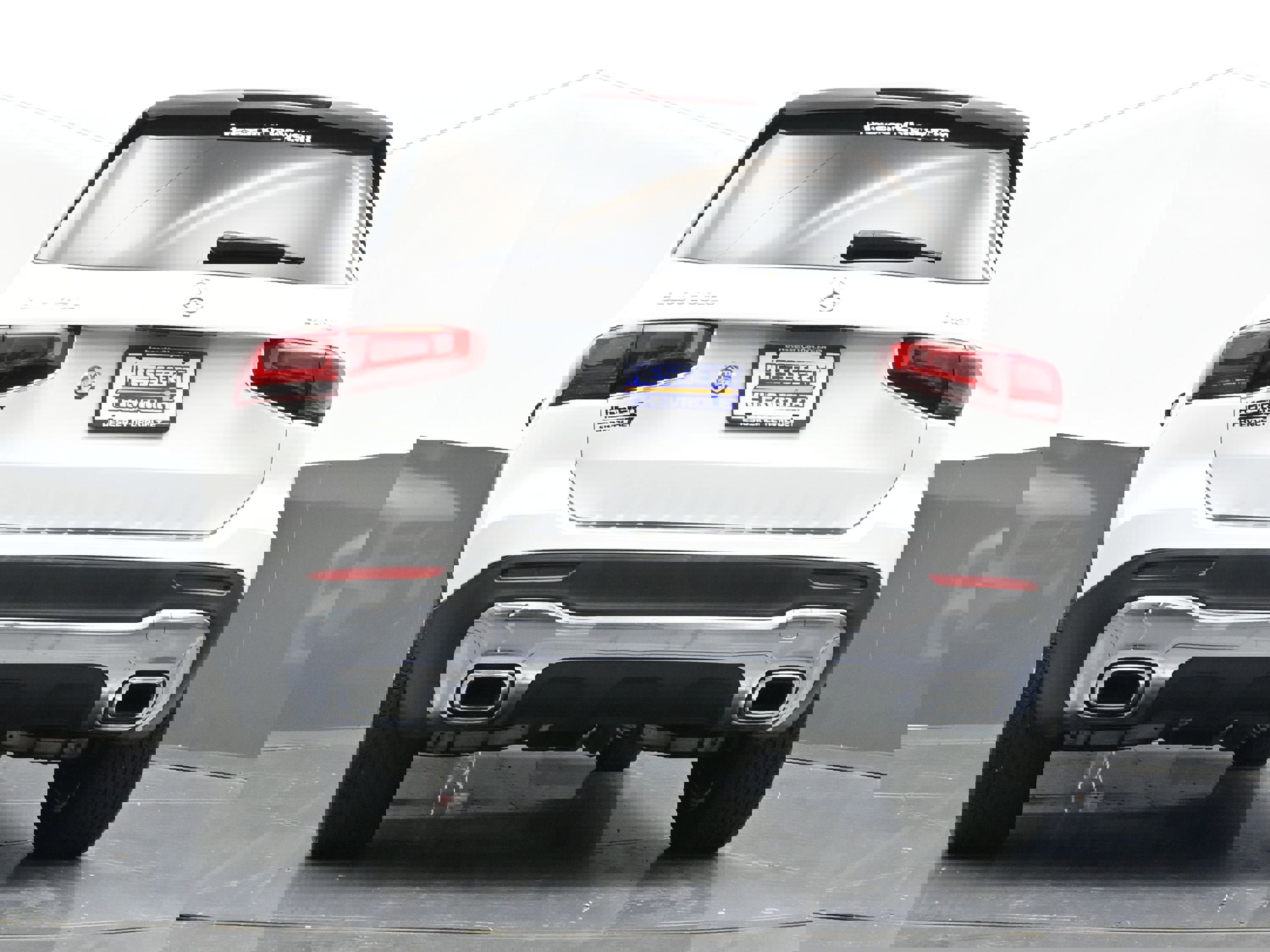 Used 2021 Mercedes-Benz GLB 250 4MATIC image 56