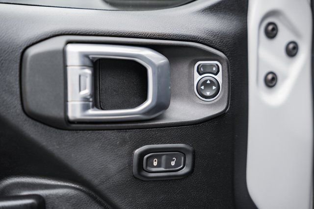 Used 2021 Jeep Wrangler Unlimited Sport image 36