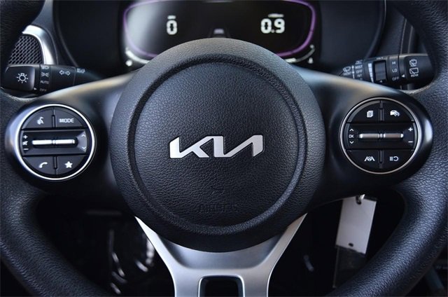 Used 2023 Kia Soul LX w/ Option Group 015 image 17