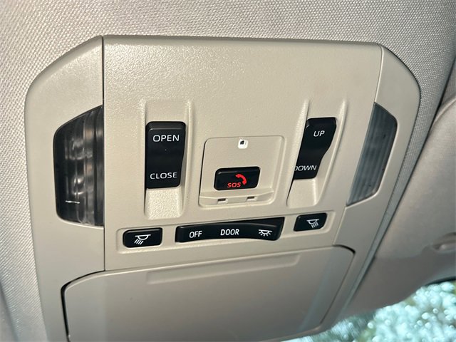 Certified 2024 Toyota Highlander XLE image 36