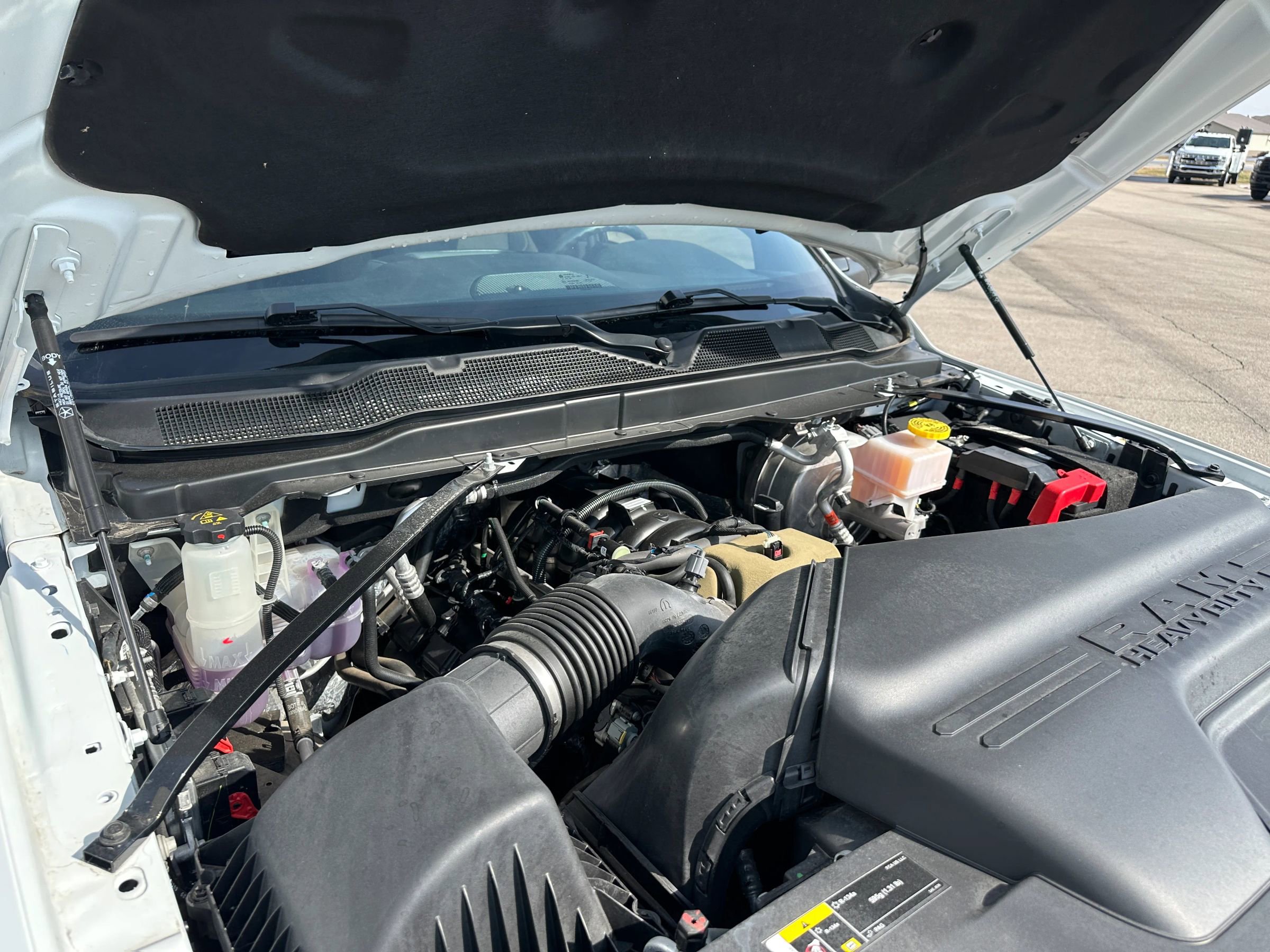 Used 2023 RAM 3500 Tradesman image 38