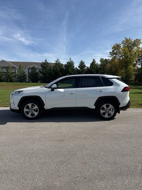 Used 2019 Toyota RAV4 Limited AWD/4WD image 1