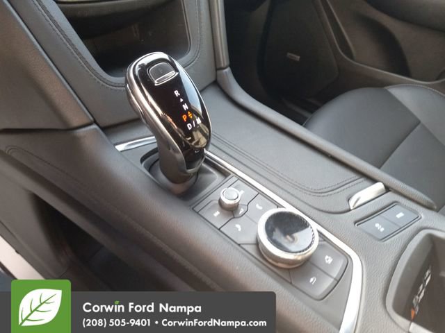 Used 2021 Cadillac XT5 Premium Luxury image 18