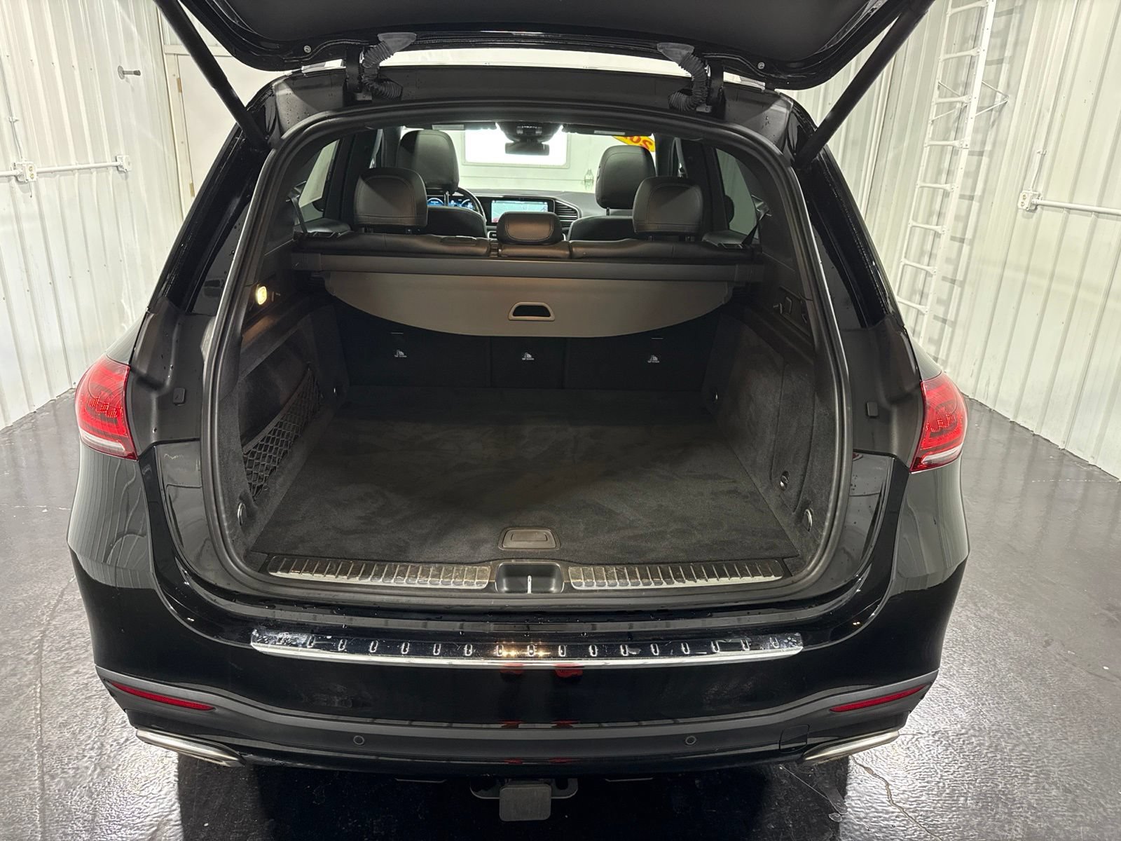 Used 2021 Mercedes-Benz GLE 450 4MATIC image 45