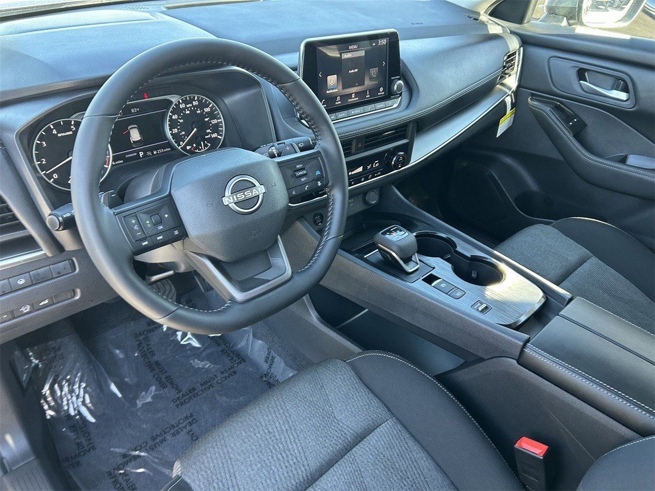 New 2026 Nissan Rogue SV FWD image 33