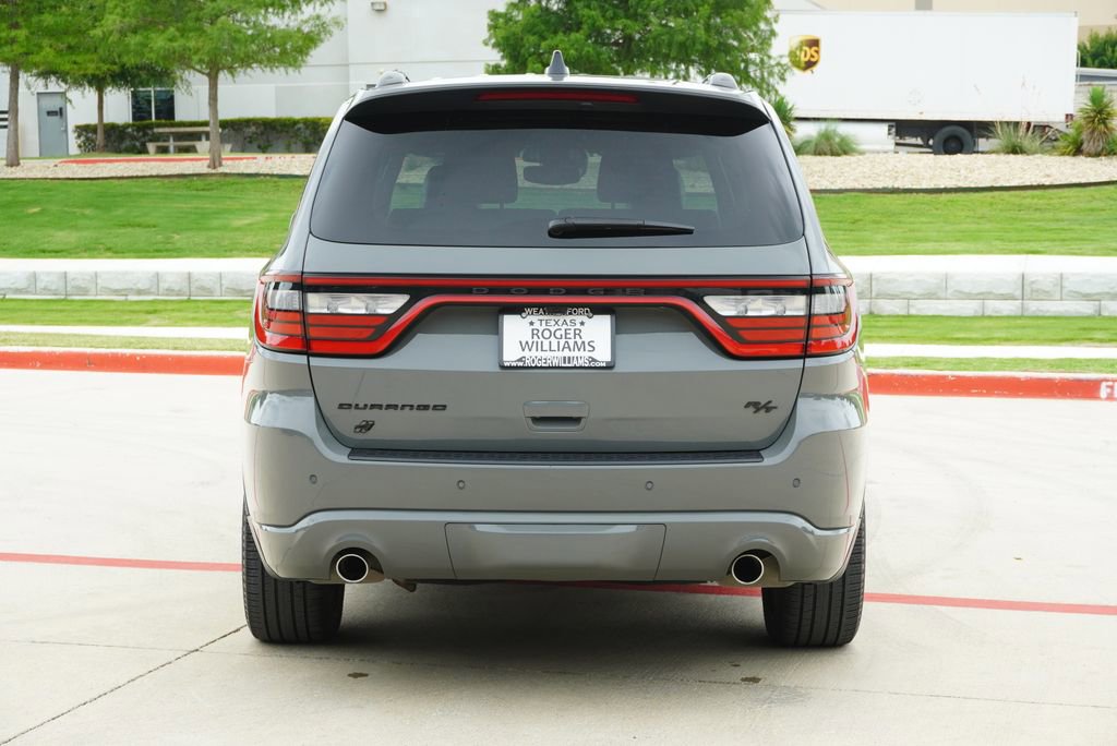 Used 2025 Dodge Durango R/T AWD/4WD image 4