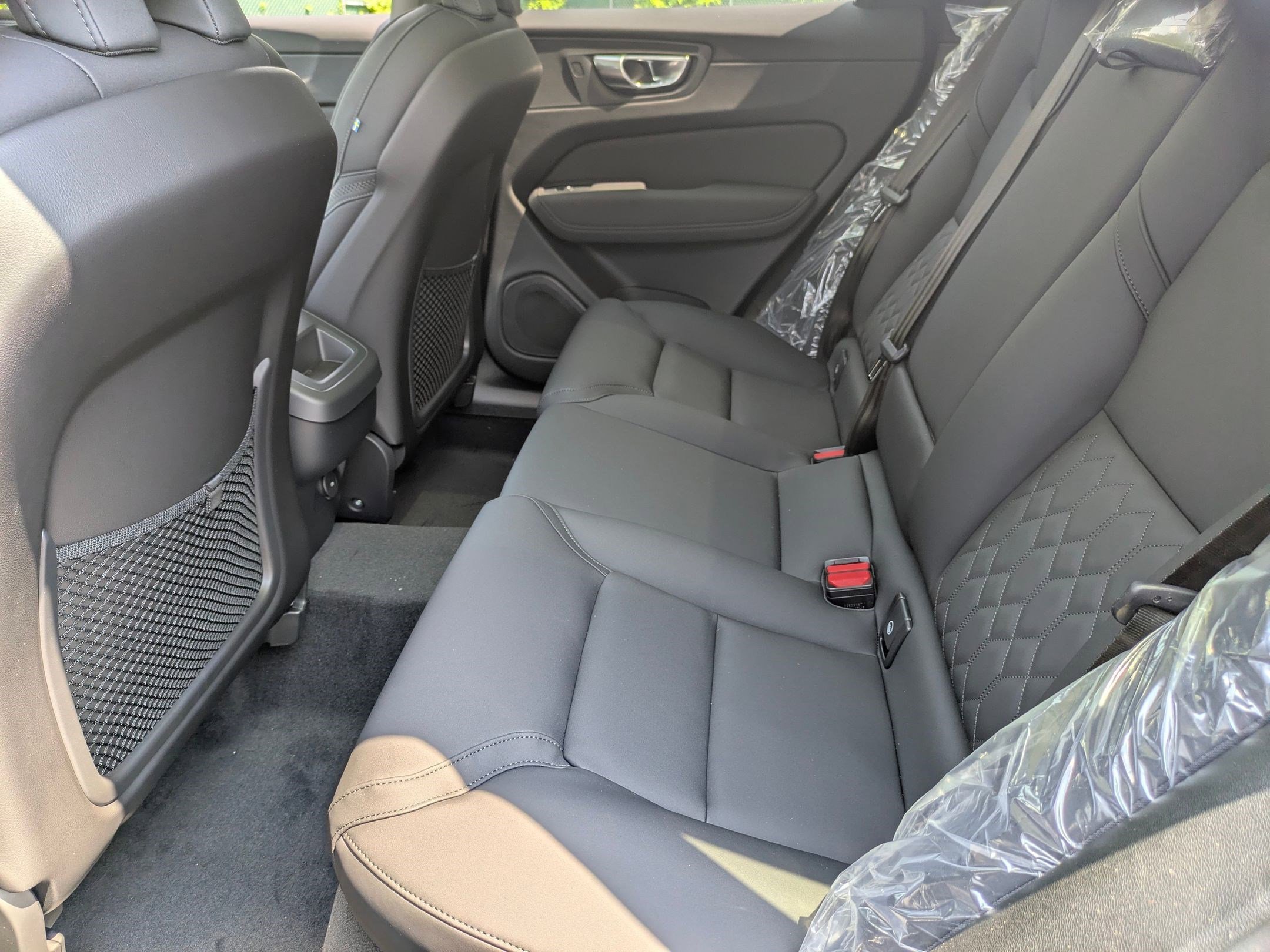 New 2026 Volvo XC60 B5 Plus w/ Protection Package Premier image 21