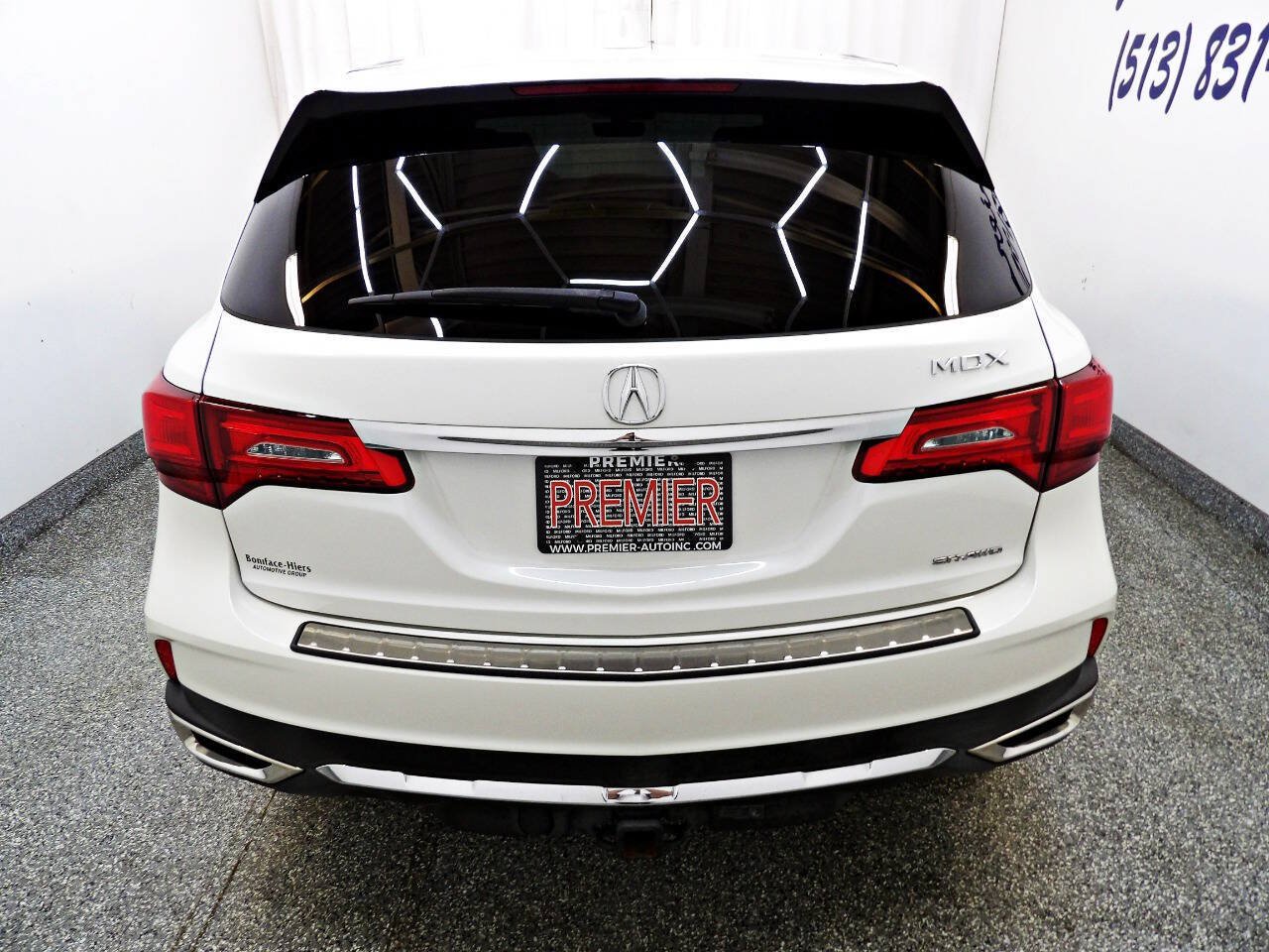 Used 2017 Acura MDX w/ Technology Package AWD/4WD image 5
