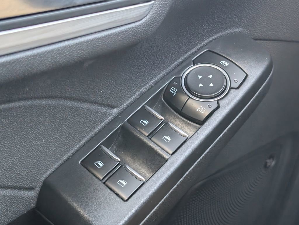 Used 2023 Ford Escape Platinum w/ Premium Technology Package image 13