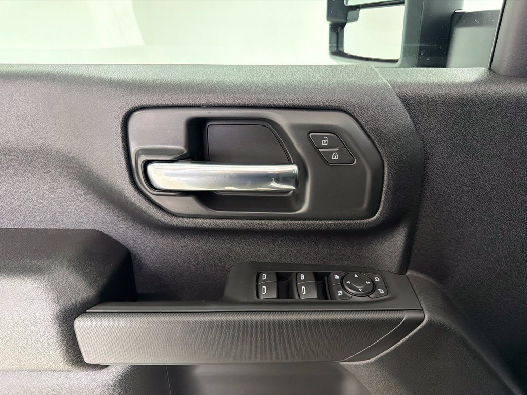 New 2026 Chevrolet Silverado 2500 Custom w/ Custom Value Package AWD/4WD image 20