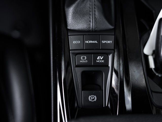 Used 2025 Toyota Camry XSE image 23