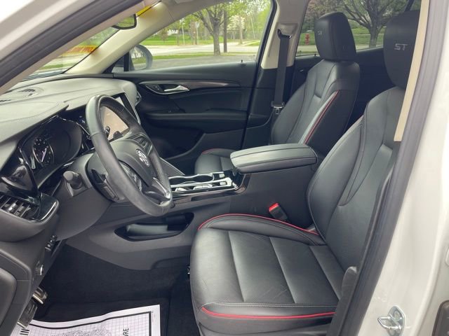 Used 2023 Buick Envision Essence w/ Technology Package I image 15