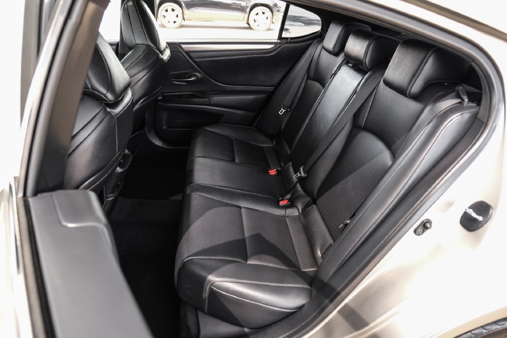 Used 2021 Lexus ES 350 F Sport w/ Accessory Package 2 FWD image 45