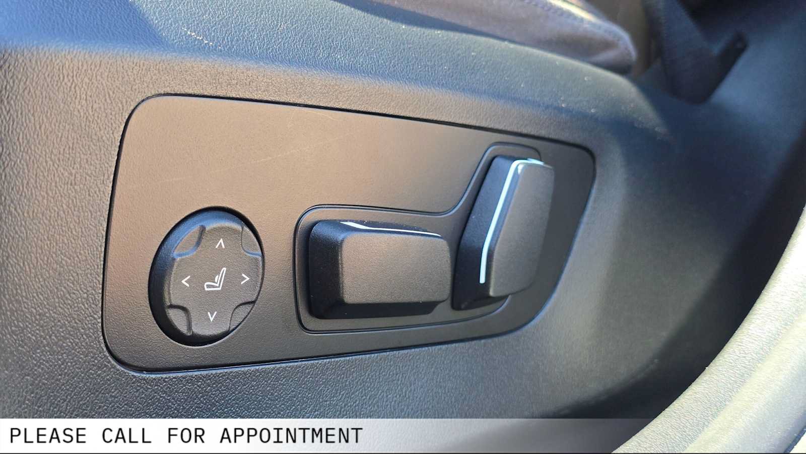 Used 2024 BMW 530i xDrive w/ M Sport Package AWD/4WD image 26