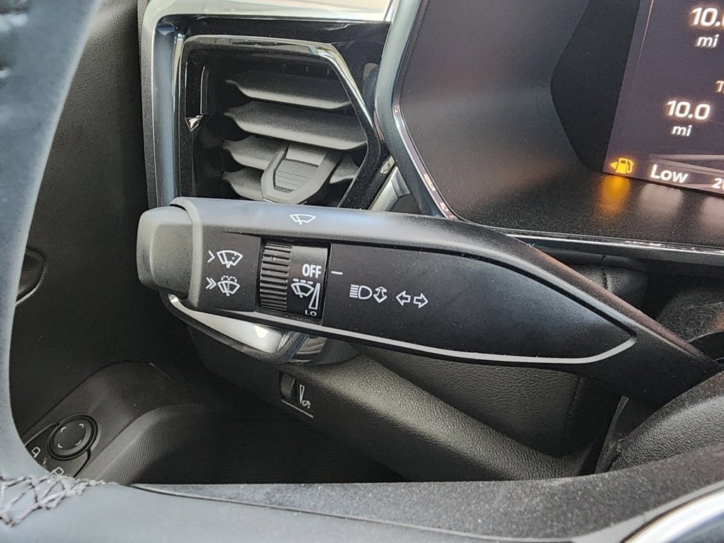 New 2026 GMC Canyon Elevation w/ Convenience Package image 22