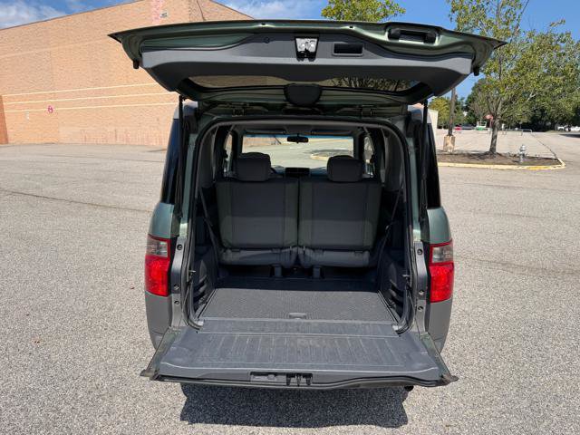 Used 2005 Honda Element LX image 23