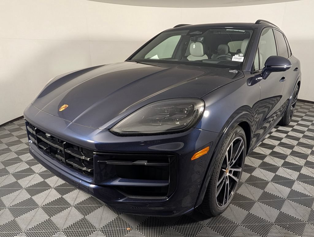 New 2026 Porsche Cayenne GTS AWD/4WD image 1