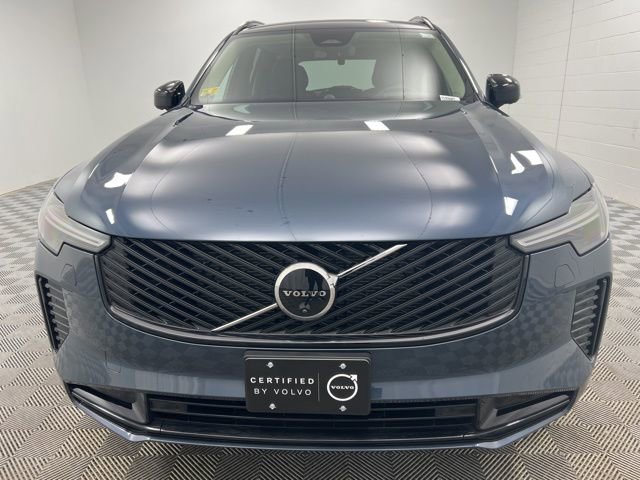 New 2026 Volvo XC90 B6 Ultra w/ Lounge Package image 3