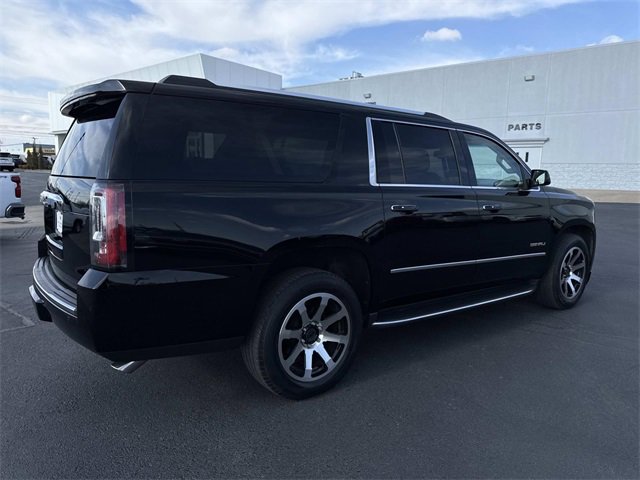 Used 2016 GMC Yukon XL Denali w/ Open Road Package image 5