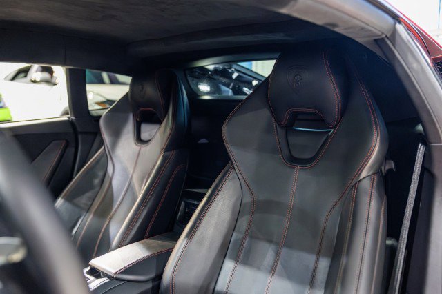 Used 2017 Lamborghini Huracan LP 580-2 image 16