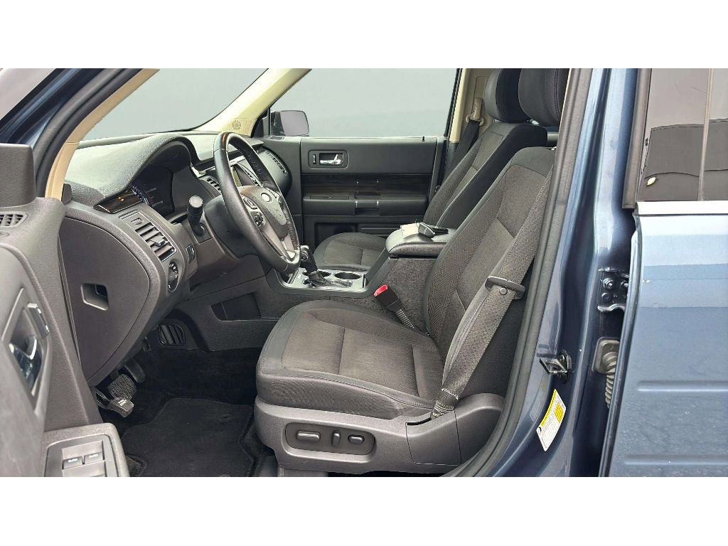 Used 2018 Ford Flex SEL image 11