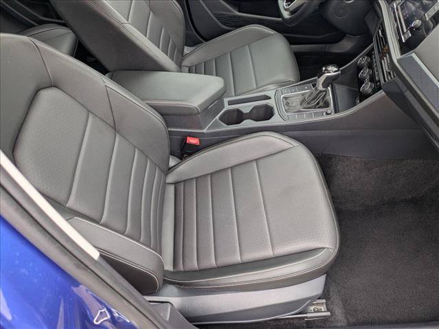 Used 2024 Volkswagen Jetta SE FWD image 19