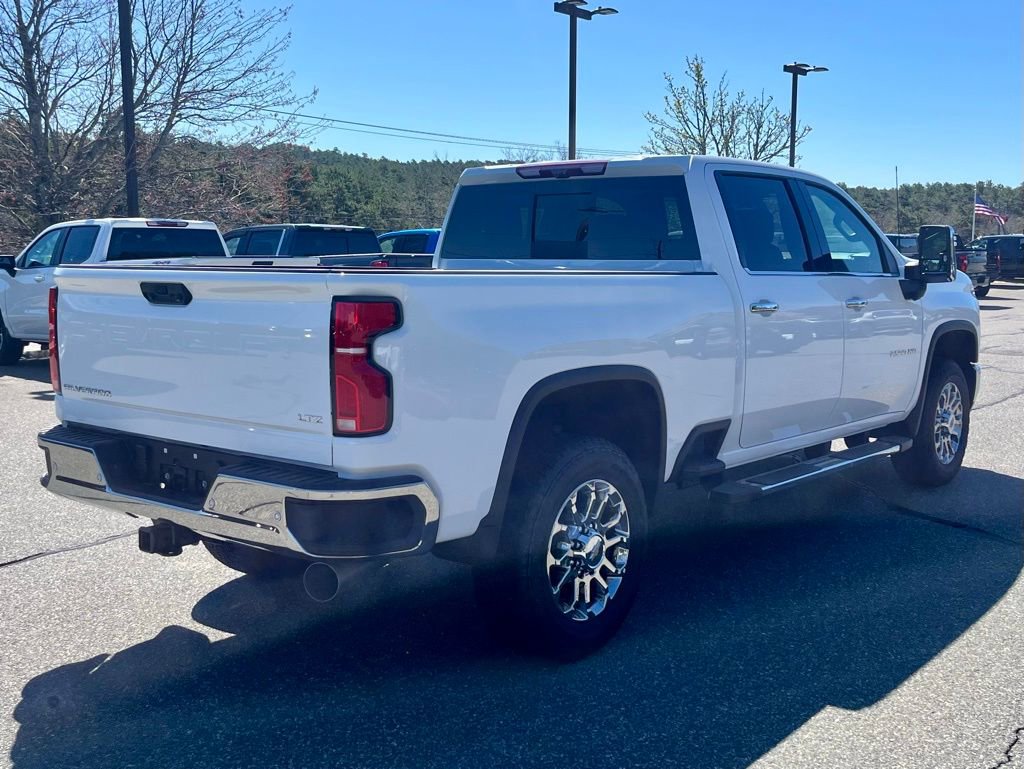New 2026 Chevrolet Silverado 2500 LTZ w/ LTZ Premium Package AWD/4WD image 5