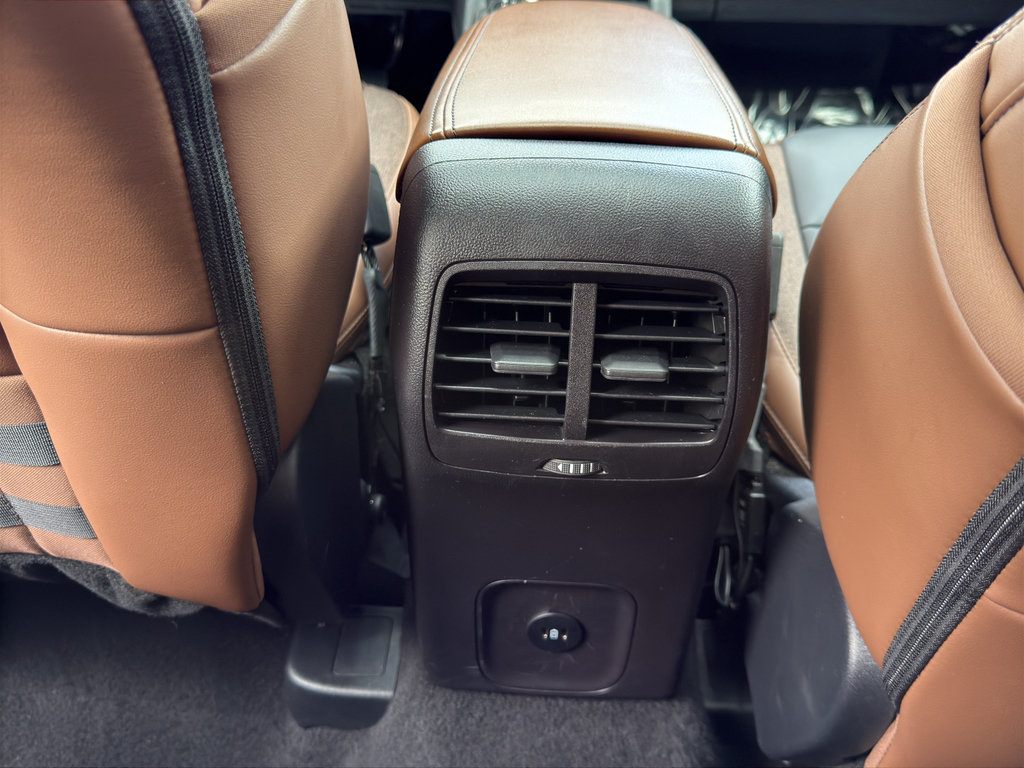 Used 2025 Ford Bronco Sport Outer Banks w/ Outer Banks Tech Package+ AWD/4WD image 16