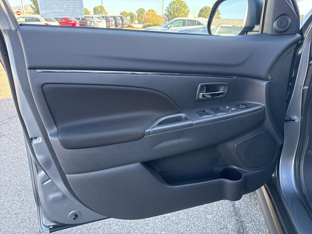New 2026 Mitsubishi Outlander Sport ES image 27