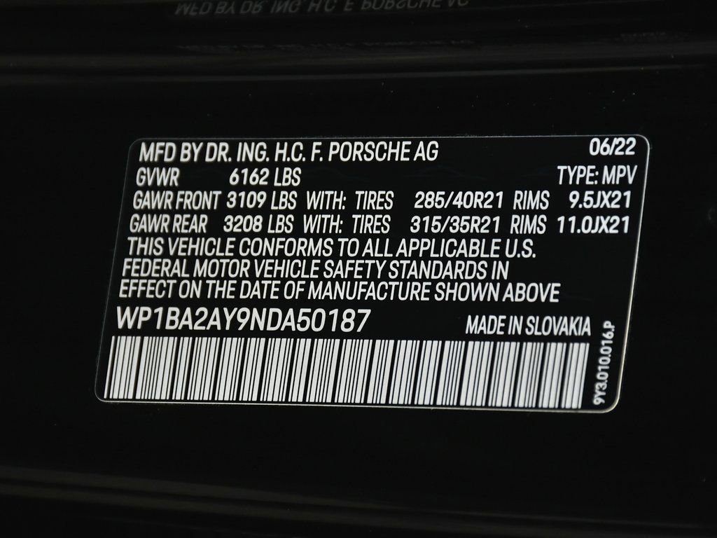 Used 2022 Porsche Cayenne Platinum Edition AWD/4WD image 18