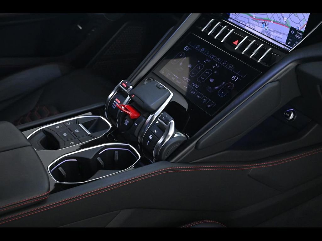 Used 2024 Lamborghini Urus S image 26