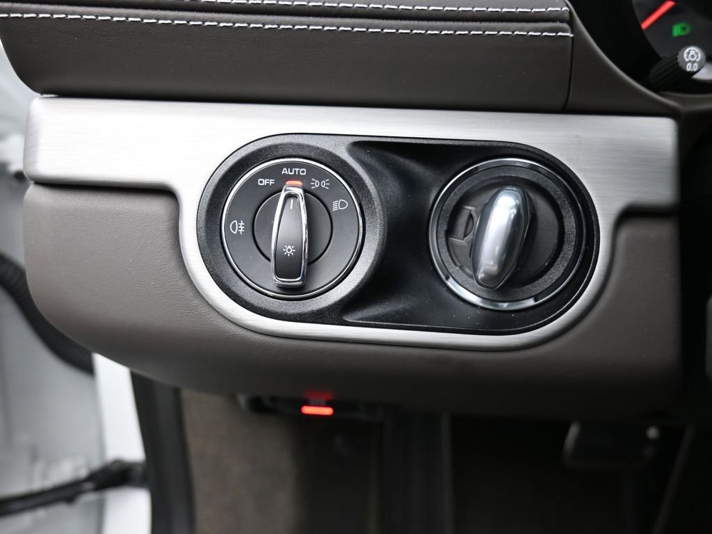 Certified 2025 Porsche 718 Boxster S image 22