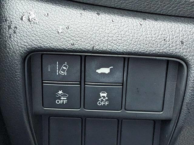 Used 2018 Honda CR-V Touring image 30
