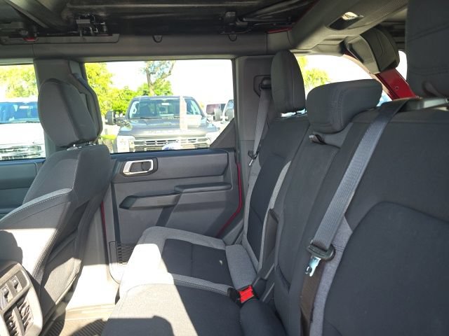 Used 2025 Ford Bronco Big Bend AWD/4WD image 8