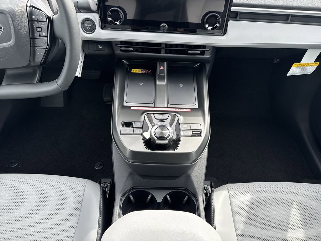 New 2026 Subaru Solterra AWD/4WD image 21
