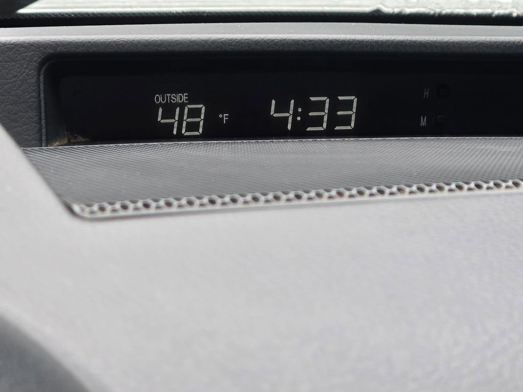 Used 2012 Toyota Tundra 4x4 Double Cab image 35