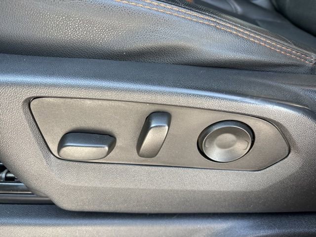 Used 2023 GMC Sierra 1500 AT4 w/ AT4 Preferred Package image 19