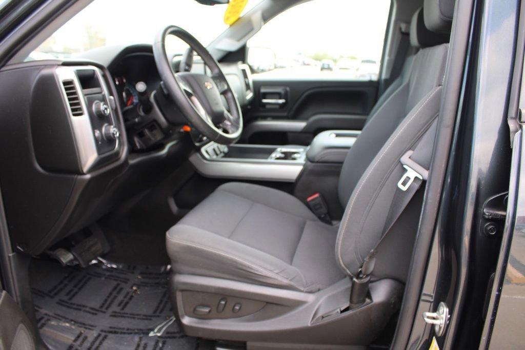 Used 2018 Chevrolet Silverado 1500 LT w/ All Star Edition image 15