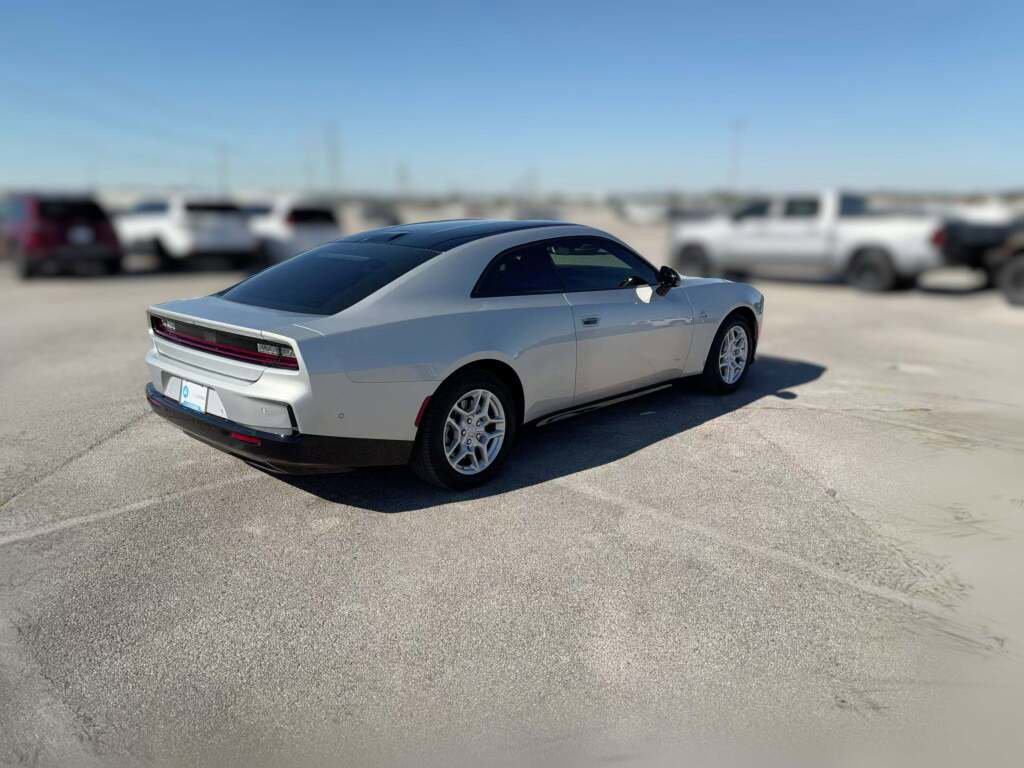 New 2025 Dodge Charger R/T w/ Quick Order Package 25M R/T image 12