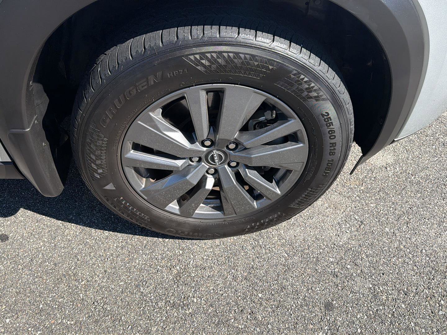 Used 2024 Nissan Pathfinder S FWD image 38
