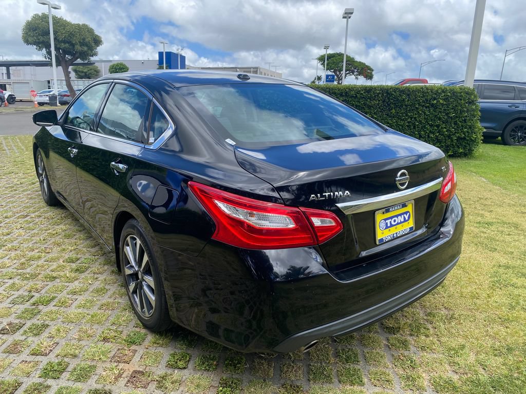 Used 2017 Nissan Altima 2.5 SL w/ 2.5 Technology Package FWD image 23