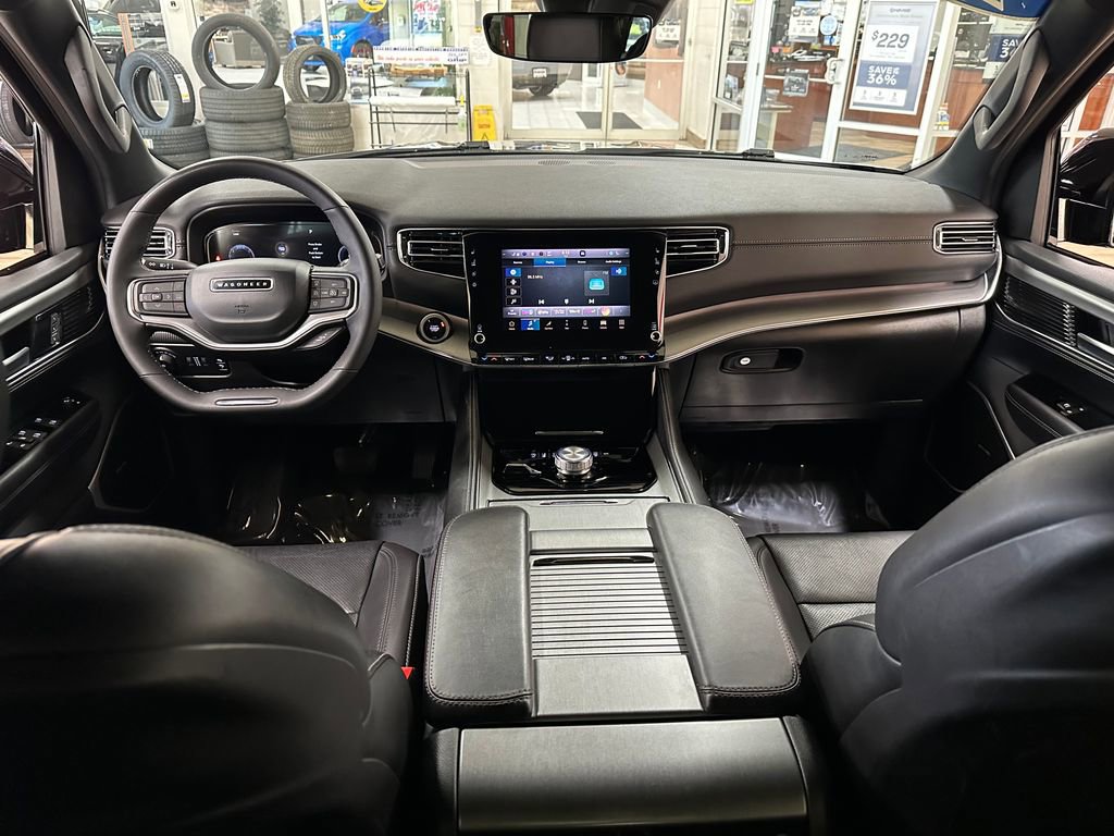 Used 2023 Jeep Wagoneer Series II AWD/4WD image 14
