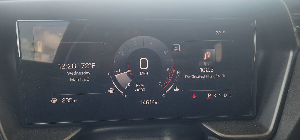 Used 2025 GMC Terrain Elevation w/ Elevation Premium Package image 18